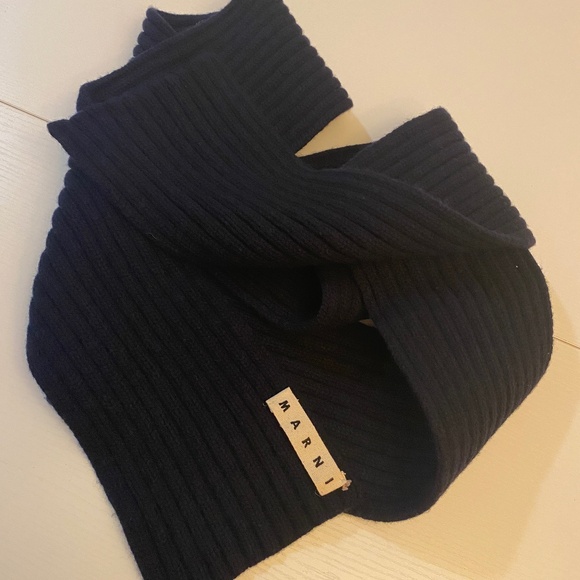 Marni Men's Vintage Braided Cable Knit Scarf Navy Blue O/S - Picture 2 of 7